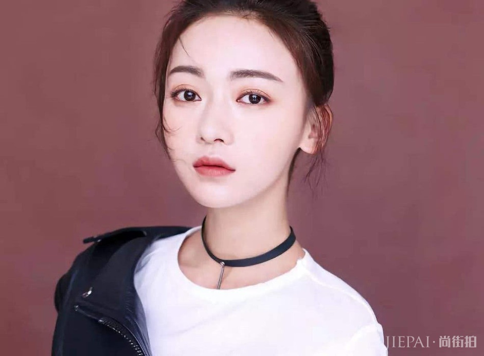 吴谨言碰瓷杨颖引争议?耍大牌整容风波不断的她新剧能否力挽狂澜
