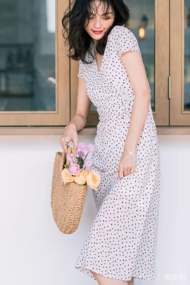 小个子女生学习这样穿，显高又时髦