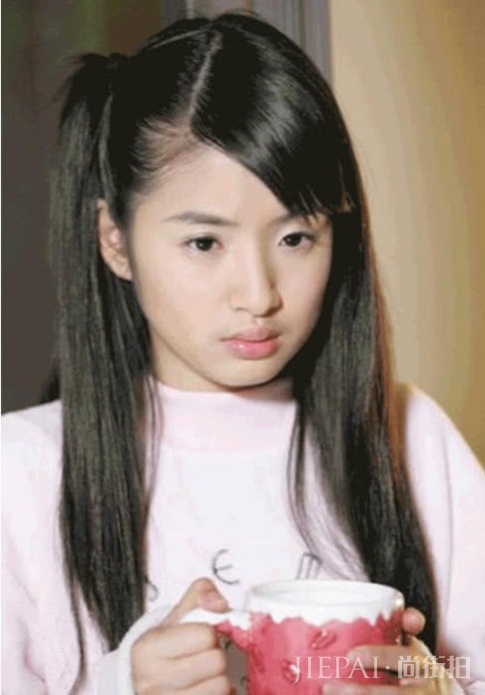 火箭少女101成员扎堆跨界演戏，孟美岐杨超越谁能率先上位
