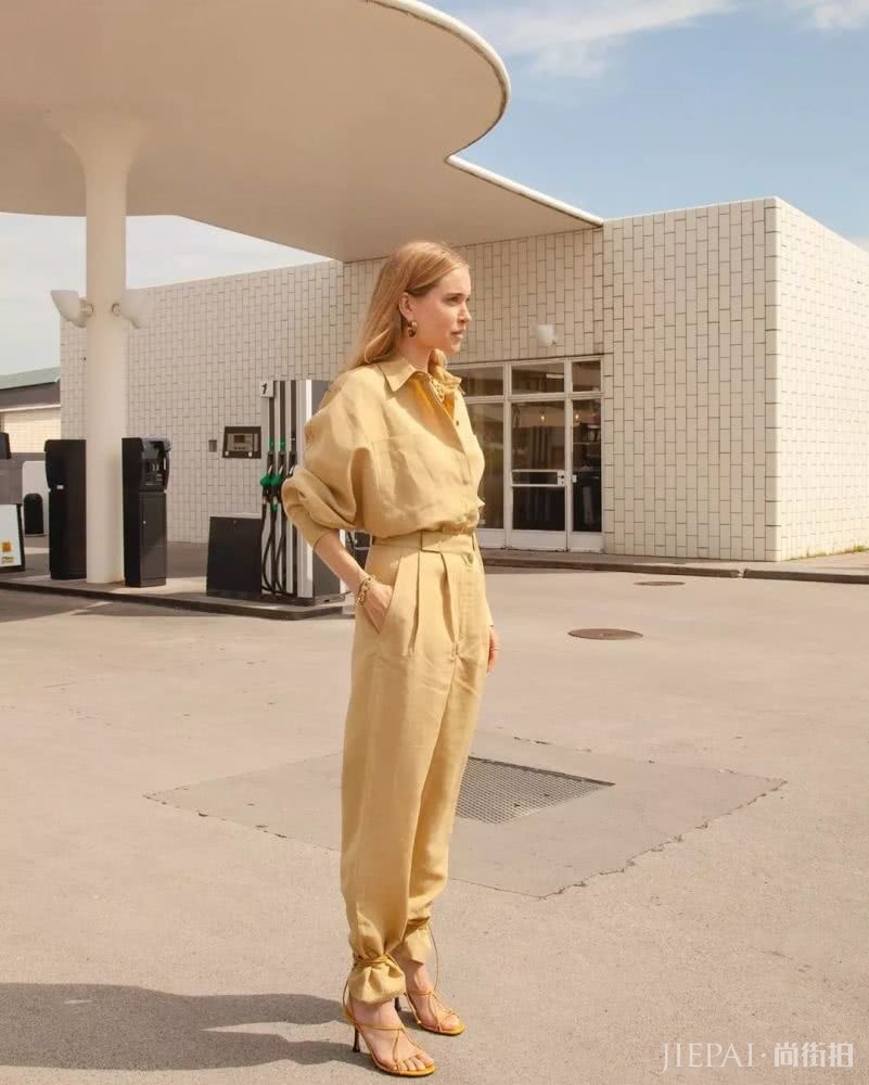 短袖短袖，重点不在短而在“袖”