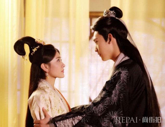 《森永高中三年二组》要拍剧?男主女主是男团女团成员,追定了