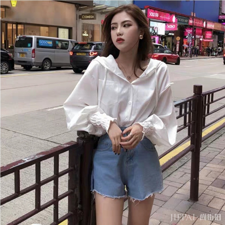 穿上这四种颜色,足以抵抗夏季的闷热,清爽又有高级感