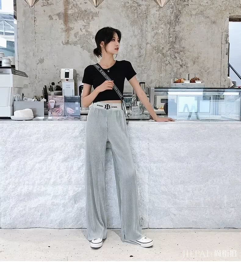 小个子女生学习这样穿，显高又时髦