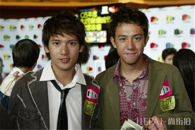 知名男星劈腿粉丝未婚生子，前女友受打击疑闹自杀：忽然世界末日