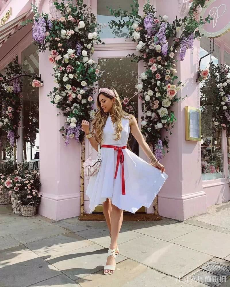 夏季清凉色穿搭,这几种颜色简直是王炸组合,行走的空调了解下