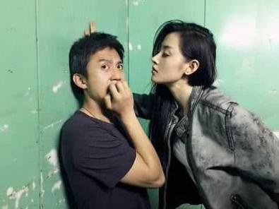 第一个从网剧红到大银幕的女星,新剧要求扮土,和路演对比更惨烈