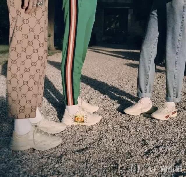 无人问津的“丑球鞋”,如今受人们热捧?