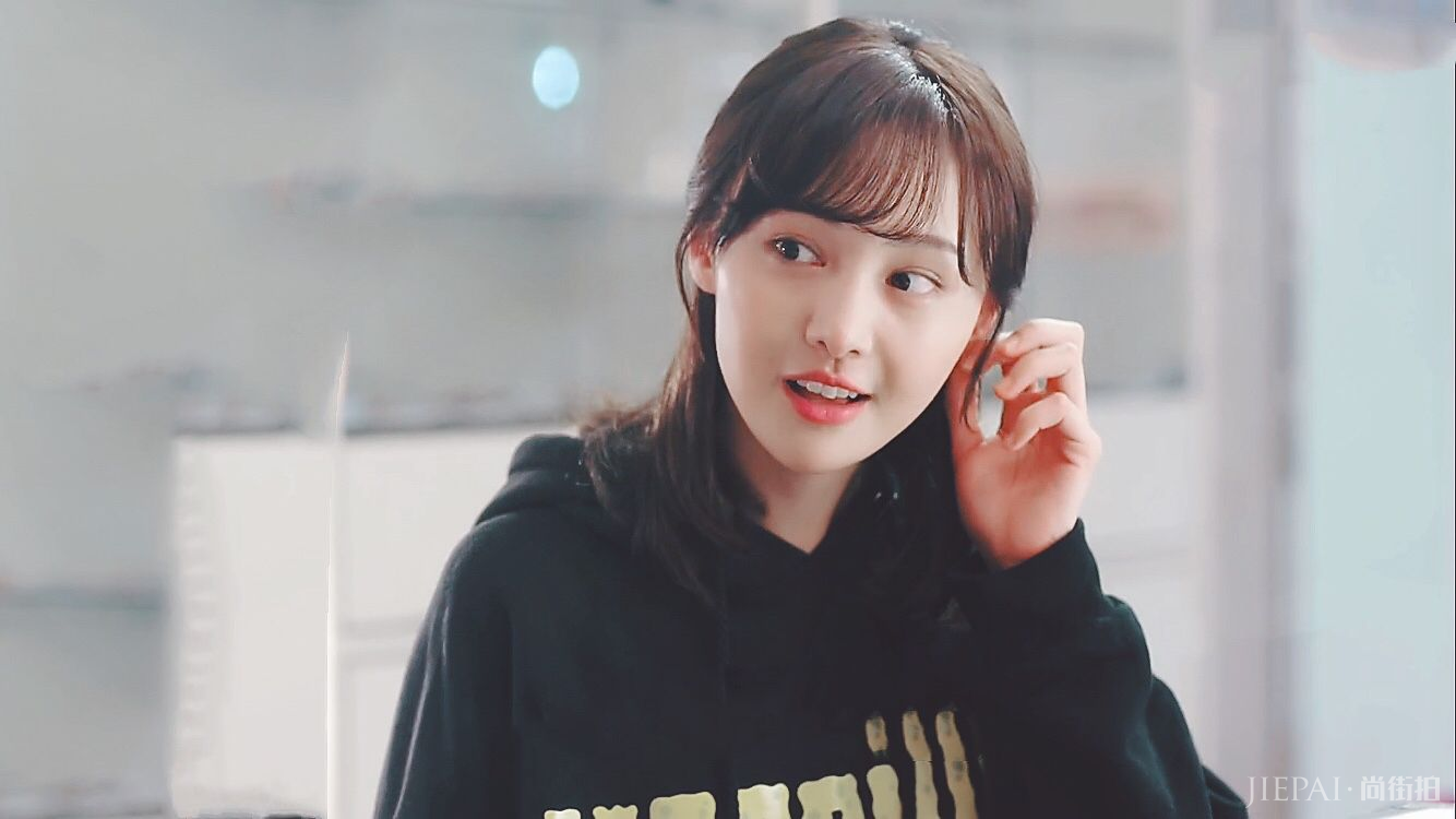 赵丽颖、蓝盈莹靠演技逆袭,反观这10年,郑爽真的一直在吃老本