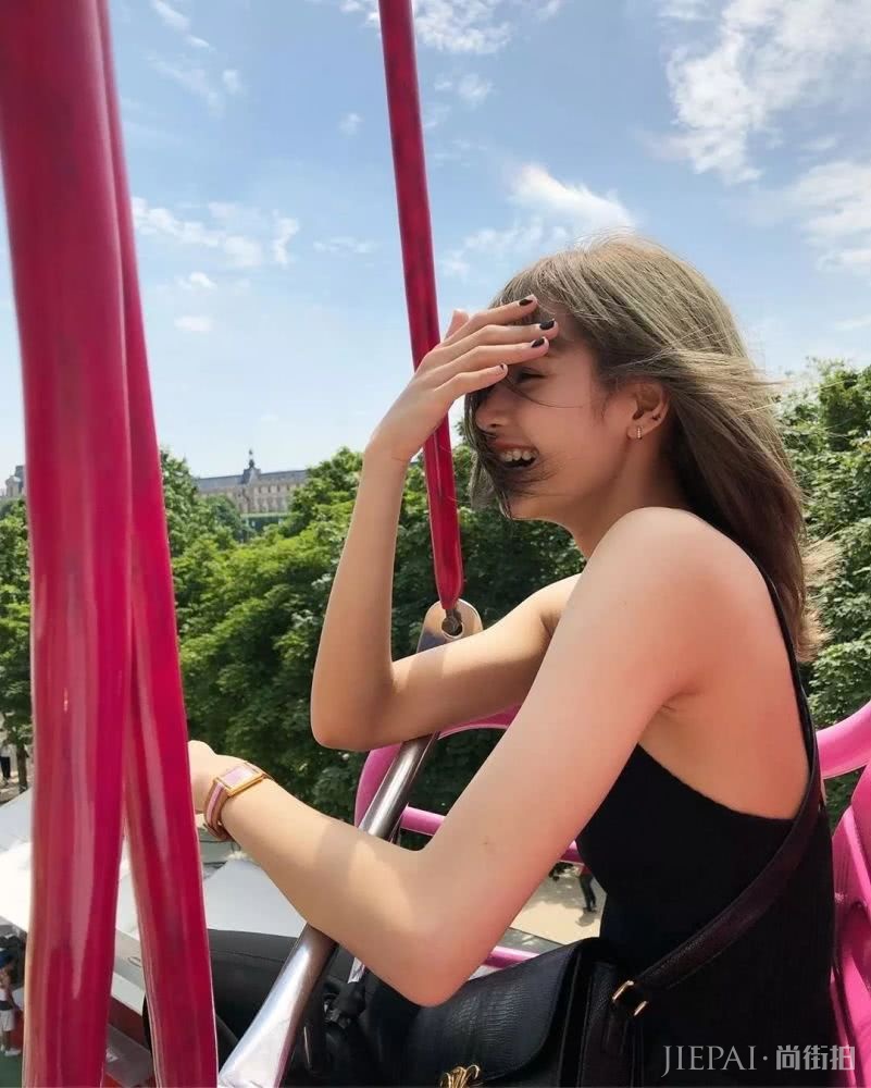 想换发色吗？这几种最流行的颜色可以参考