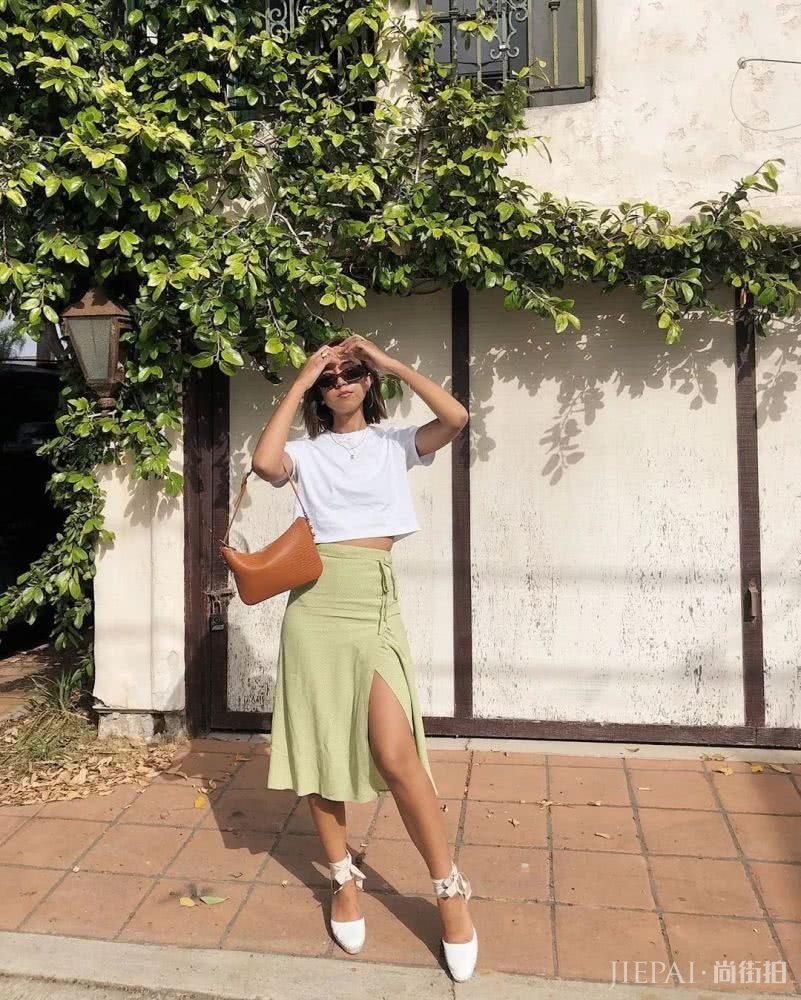 想要穿成一颗牛油果,你首先得?