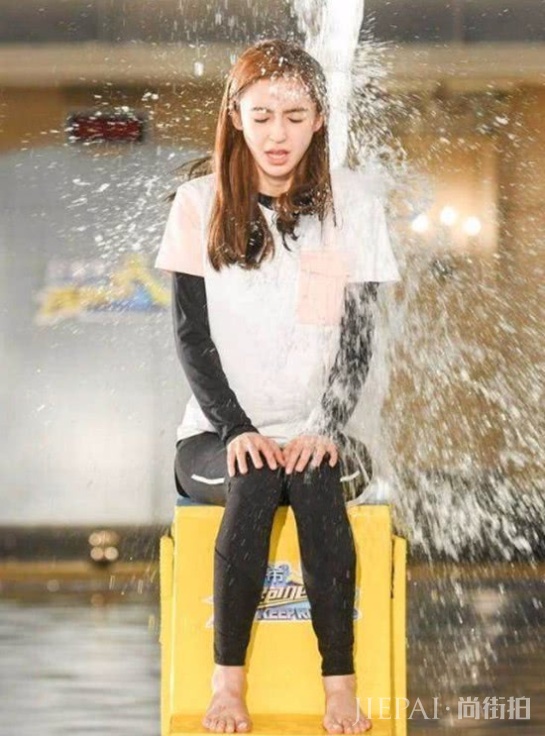 网曝Baby录跑男爱作弊?要面子输了重录,所有人都得配合