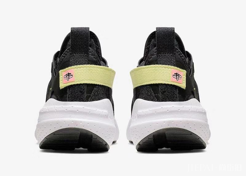 解构进化?!全新解构 Nike Huarache Type 登场!
