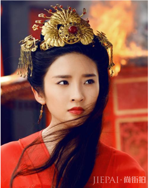 景甜刘涛唐艺昕陈乔恩热巴赵丽颖她们谁古装长发飞舞造型最秀美?