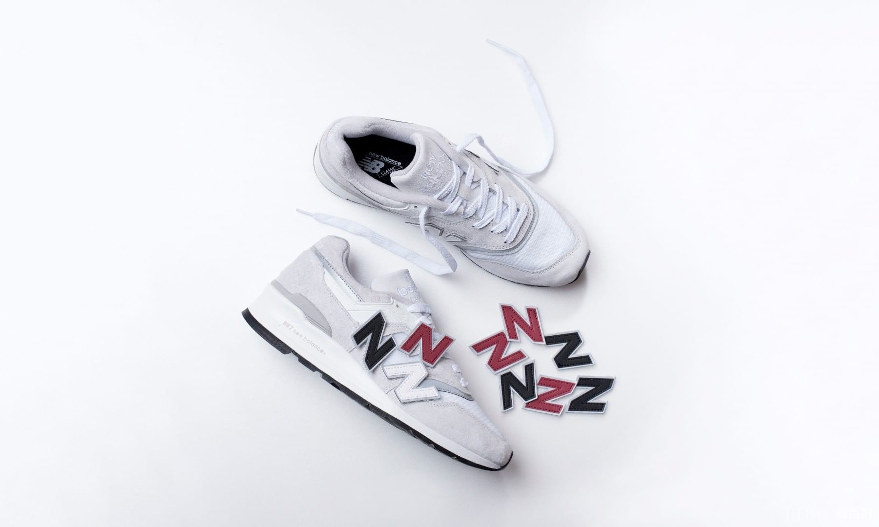 换钩工艺哪家强？New Balance 全新M997 LBG等你call out！