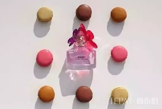 这些非常适合夏天的香水,散发魅力的加分单品你一定要有