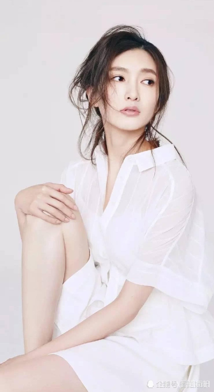 佟丽娅辞演《三十而已》被质疑无契约精神!其实此举有三方面好处