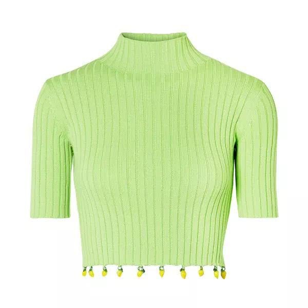 泫雅、Lisa都爱的显白牛油果色，谁穿谁美