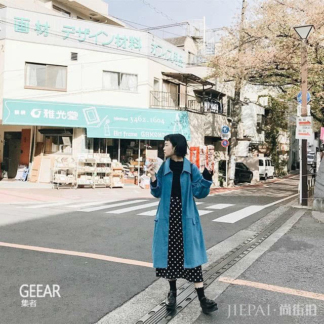 看时尚博主Meg的穿衣搭配风格 真是娇小妹子的最佳模板