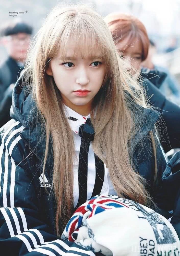 程潇紫色头发又上热搜啦？Tony老师麻烦染一下