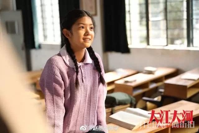 被称为“小章子怡”的她因合作王凯爆红，小小年纪就已是老戏骨