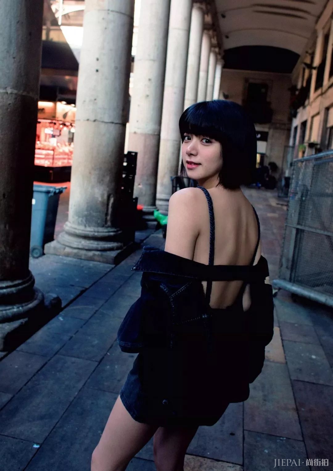 日本演员池田依来沙写真「pinturita」