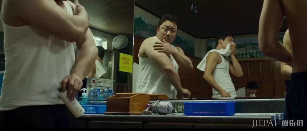 现在韩国热门的男演员,是这位萌硬汉