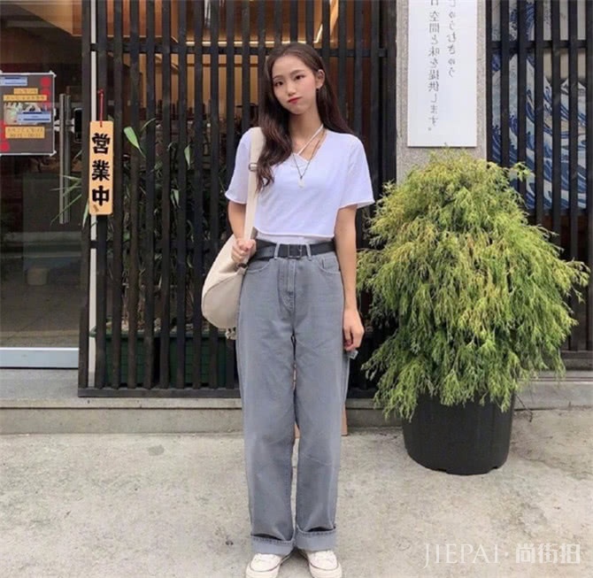矮个子穿短上衣配长裤,立马提升你的腰线