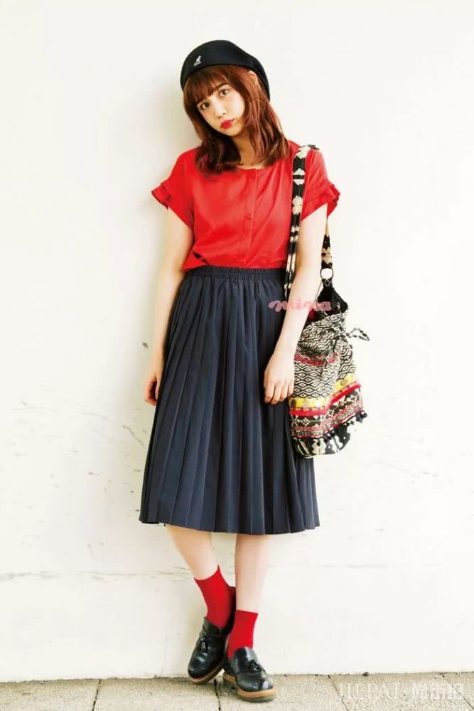 日本模特村田伦子の时髦秘密?一起做“青文字系”女孩