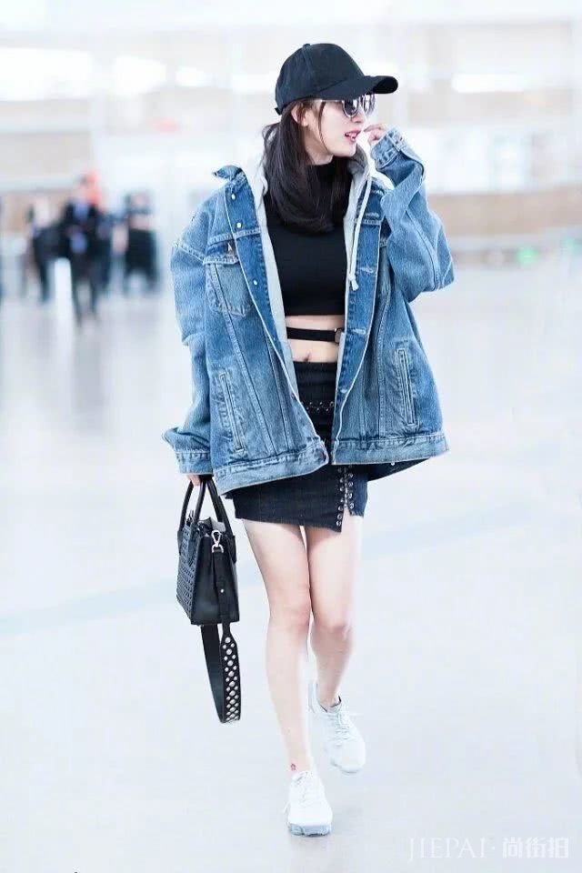 夏天露腿不好驾驶?试试这8种进阶式上衣搭配,帮你练成腿精