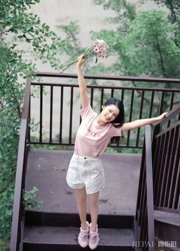 夏季“斩男色”搭配,江疏影宋祖儿都在穿