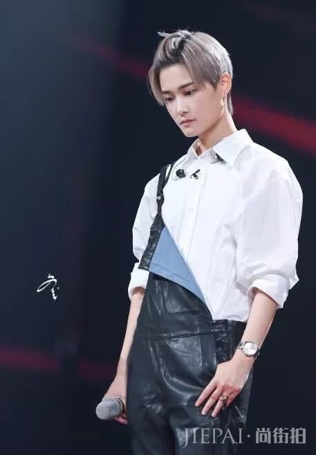 夏天该弄一个什么样的发型才能又美又凉快？