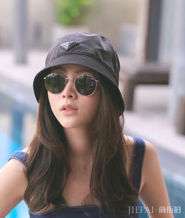 《初恋这件小事》女主角小水，泰星吕爱惠时尚造型颜值在线