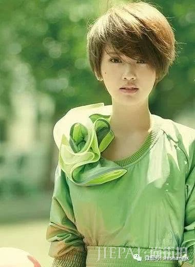 7款优美发型,诠释出你的优雅