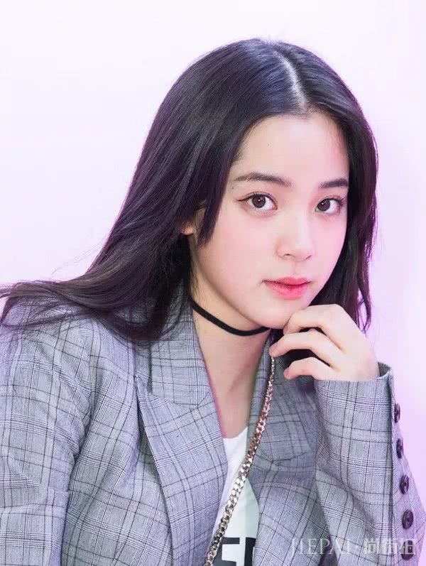 脸大的女生适合什么发型？大饼脸最适合的9款短发