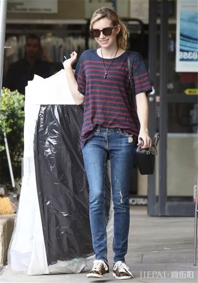 夏季穿搭难,让牛仔裤帮你搞定,让你出行美得更自信