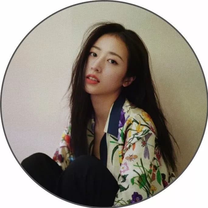 除了杨幂和倪妮,这些女明星的私服也是时髦教科书