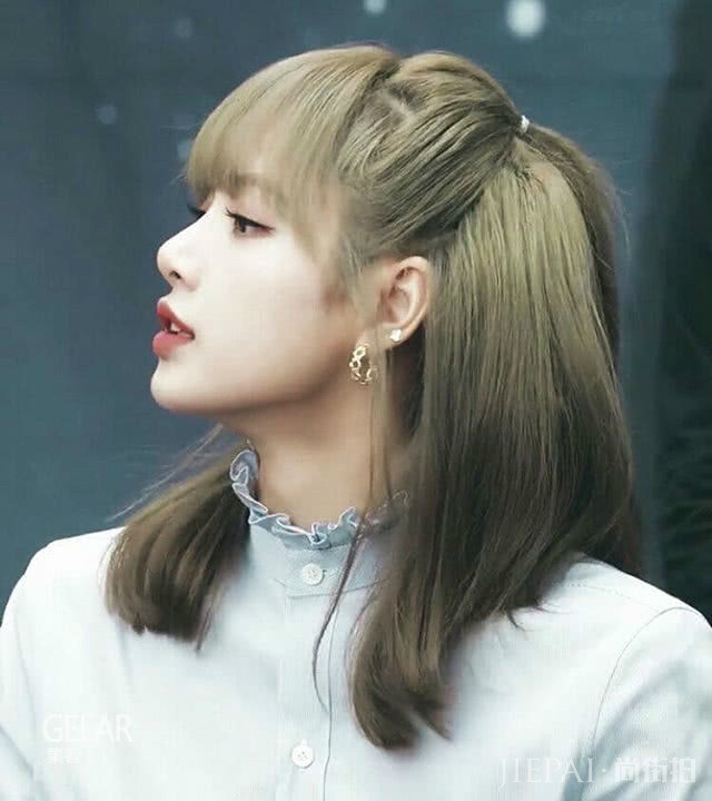 公主辫明明人人都能绑，为何Lisa就绑得比我们好？