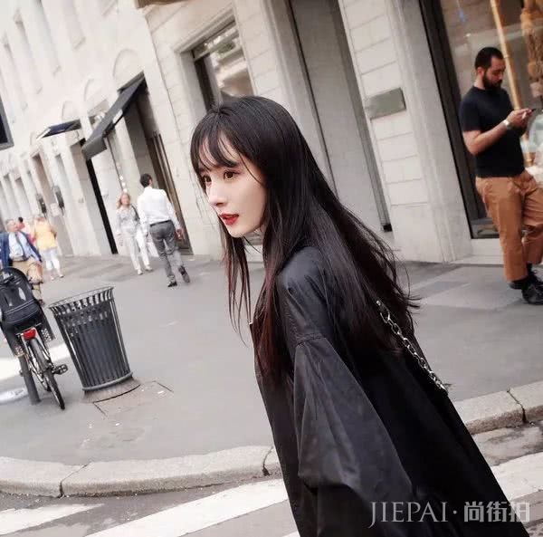 齐刘海终于回潮,“空气刘海”可以退位了