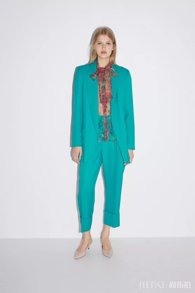 娜扎新剧置装费超百万，260套造型比她的演技和颜值更好看