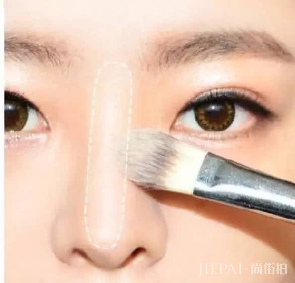 教你2个步骤画出高鼻梁,省出整容钱