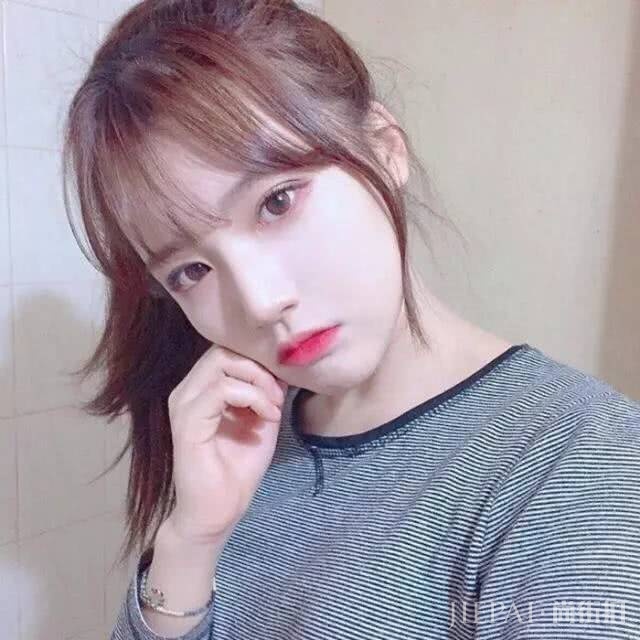 “遮得住大额头，修得了长脸”这发型真绝