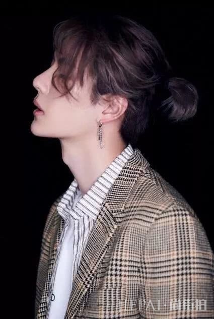 夏天该弄一个什么样的发型才能又美又凉快？