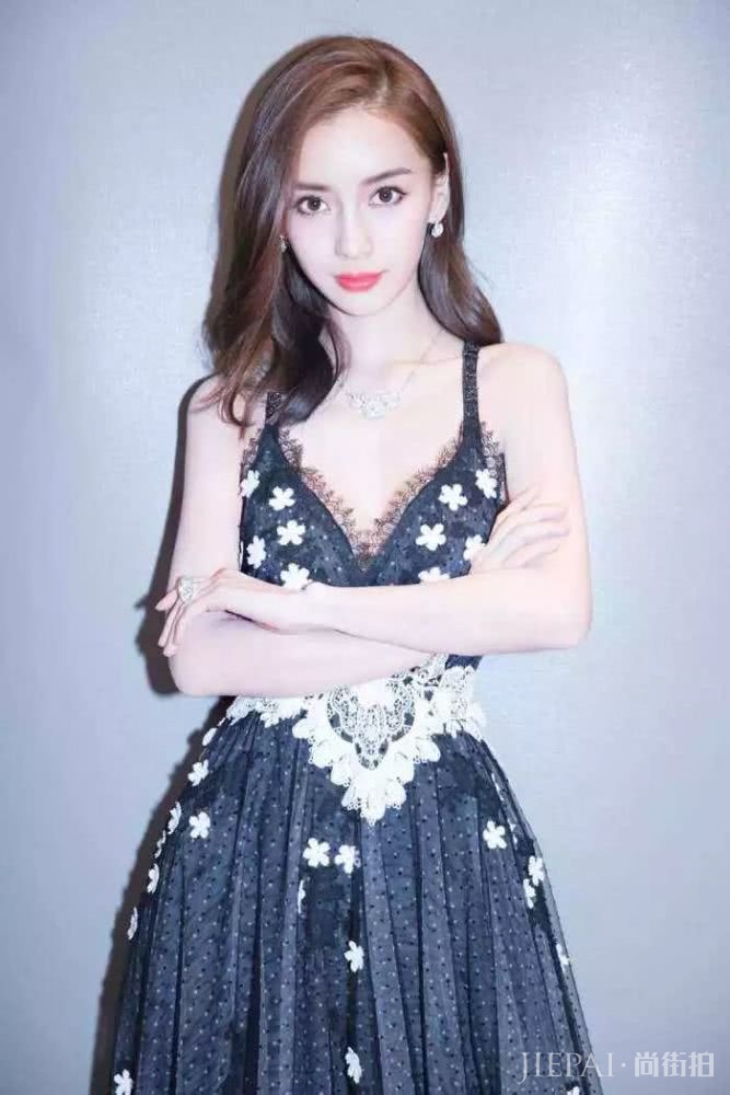 流量明星人手一个大牌代言 究竟谁的最有含金量？