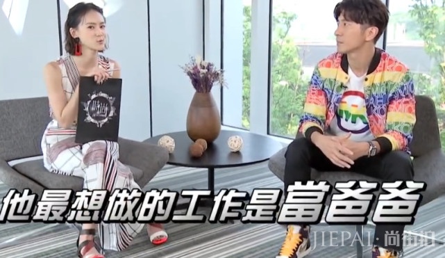 修杰楷首谈不和贾静雯追生儿子原因,2句话被赞是地表最强暖爸!