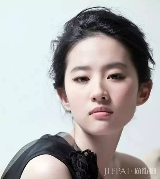 教你2个步骤画出高鼻梁,省出整容钱