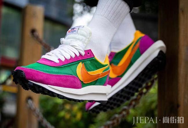 Sacai x Nike LDV Waffle 最新上脚图来了！这个眼瘾必须得过！