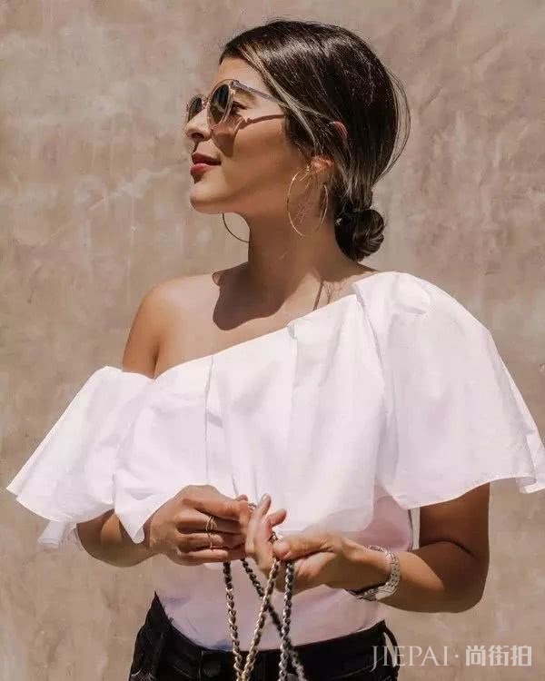 别说丸子头显脸大了，学lisa这么扎清爽时尚秒变女神！