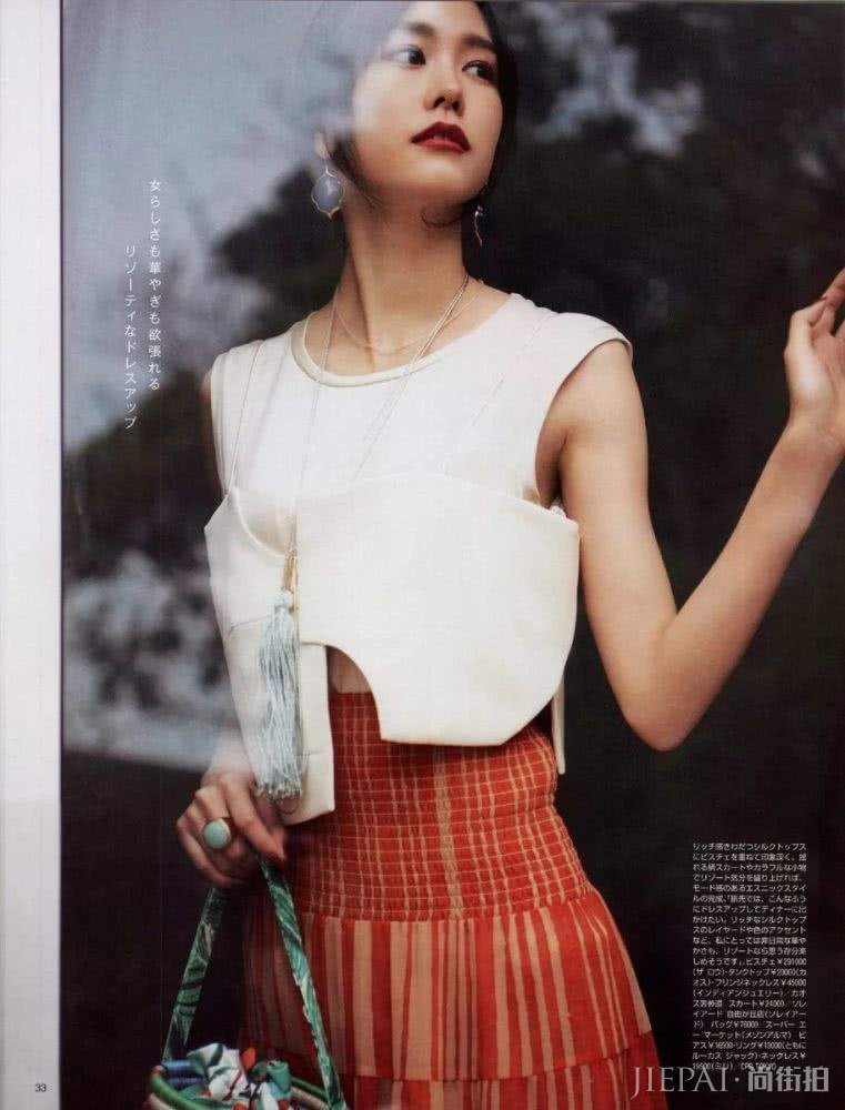 日系慵懒风天生自带魅惑感,衬衫穿得太迷人。小仙女们学起来