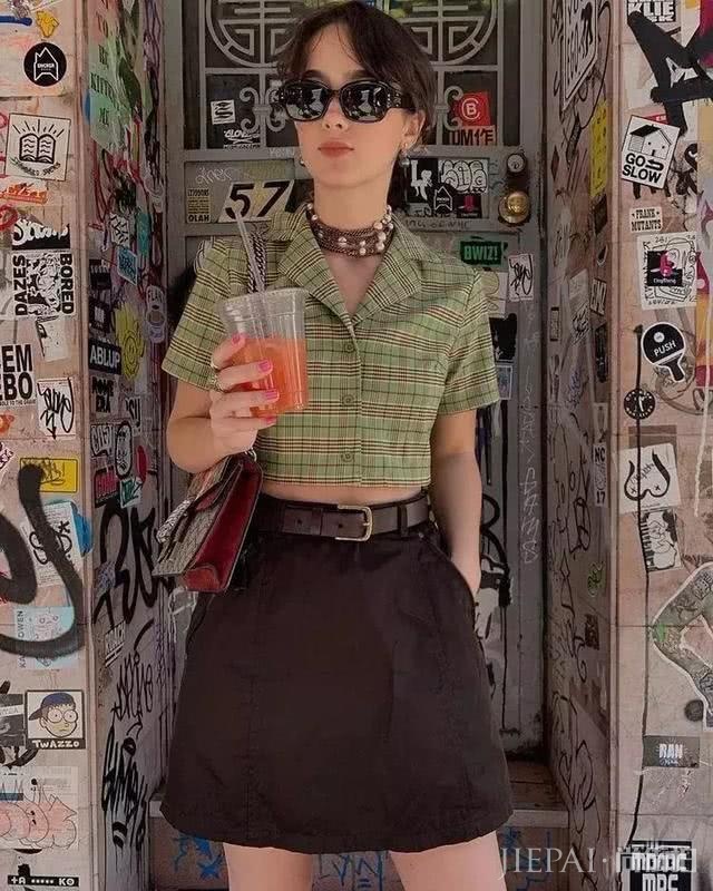 微胖女孩的穿衣打扮小心机,遮肉还显瘦