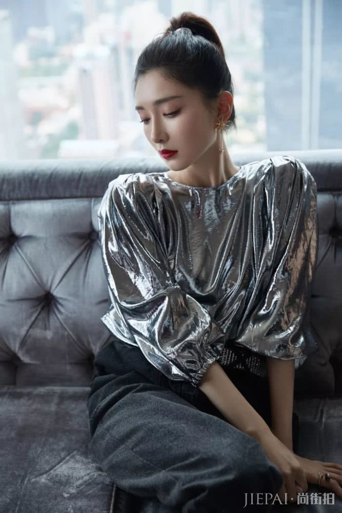 短袖短袖，重点不在短而在“袖”